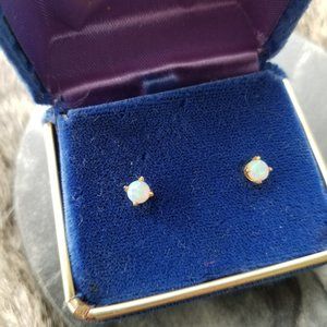 NWOT Vintage Opal Studs with Box